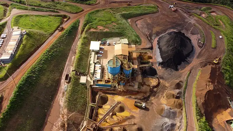Captação aérea de operação industrial